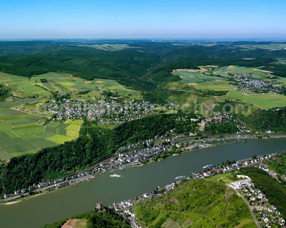 Biebernheim from above - Village on the banks of the area Rhine - river course in Biebernheim in the state Rhineland-Palatinate, Germany