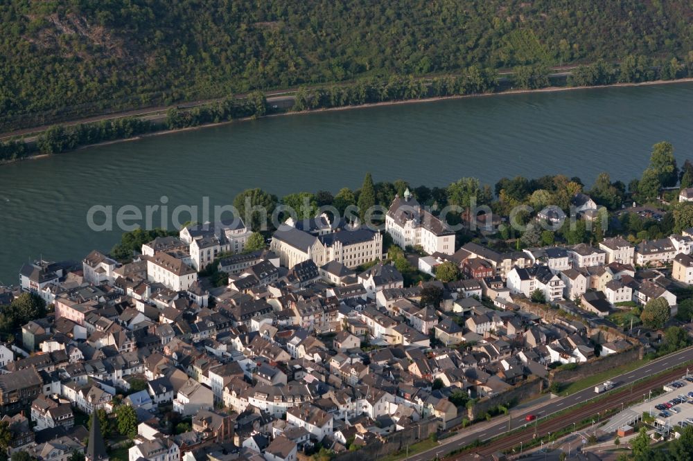 Aerial image Boppard - Village on the banks of the area Rhine - river course in Boppard in the state Rhineland-Palatinate, Germany