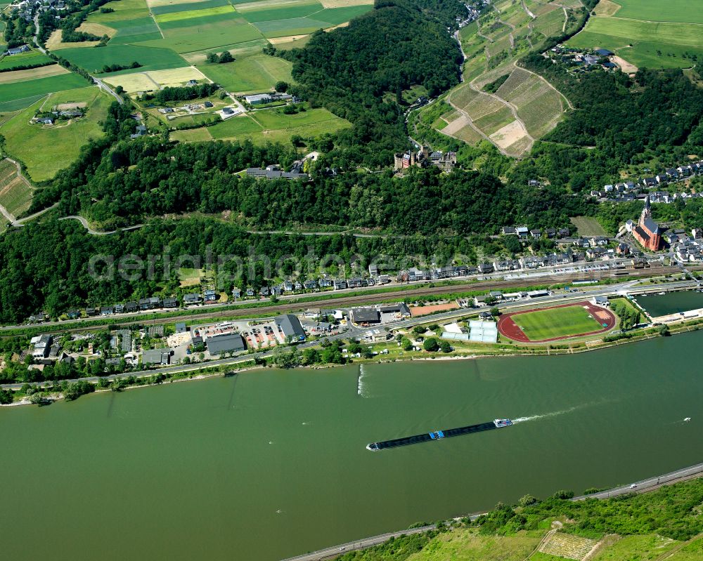 Schönberg,Hof from the bird's eye view: Village on the banks of the area Rhine - river course in Schönberg,Hof in the state Rhineland-Palatinate, Germany