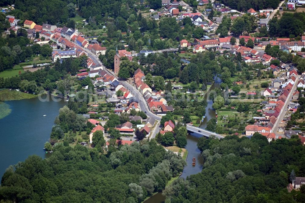 Aerial photograph Alt Ruppin - Village on the banks of the area lake of Ruppiner See in Alt Ruppin in the state Brandenburg, Germany