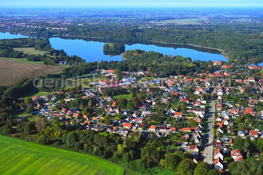 Aerial image Alt Ruppin - Village on the banks of the area lake of Ruppiner See in Alt Ruppin in the state Brandenburg, Germany