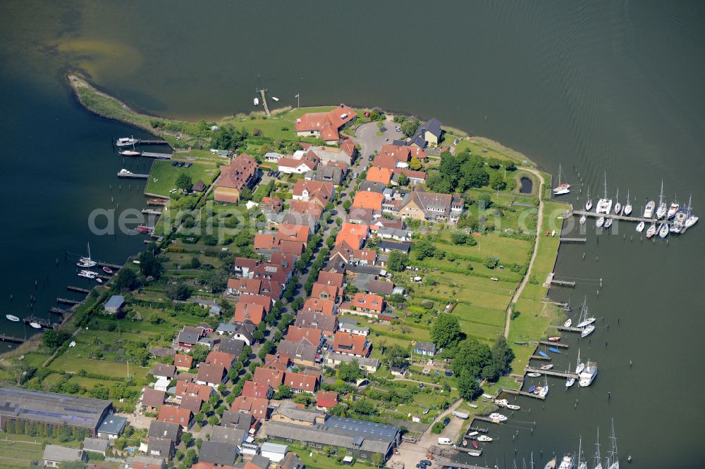 Aerial image Arnis - Village on the banks of the area Schlei in Arnis in the state Schleswig-Holstein