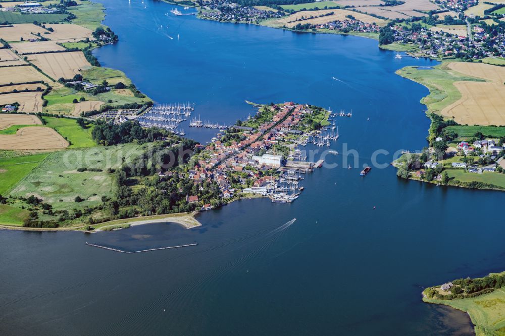 Aerial image Arnis - Village on the banks of the area Schlei in Arnis in the state Schleswig-Holstein