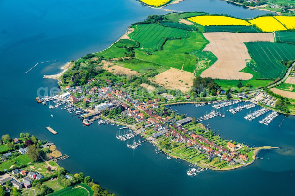 Aerial image Arnis - Village on the banks of the area Schlei in Arnis in the state Schleswig-Holstein