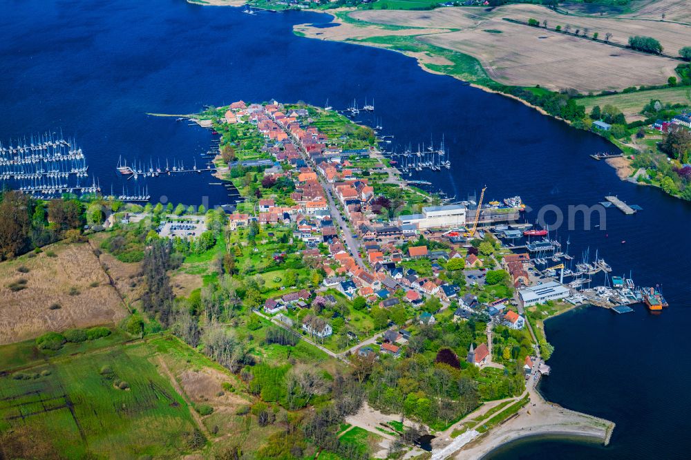 Aerial image Arnis - Village on the banks of the area Schlei in Arnis in the state Schleswig-Holstein