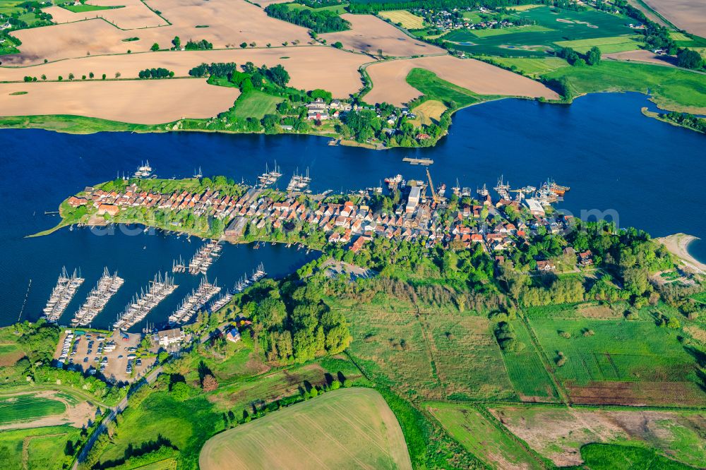 Aerial image Arnis - Village on the banks of the area Schlei in Arnis in the state Schleswig-Holstein