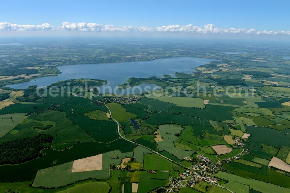 Aerial image Giekau - Village on the banks of the area Selenter See in Giekau in the state Schleswig-Holstein