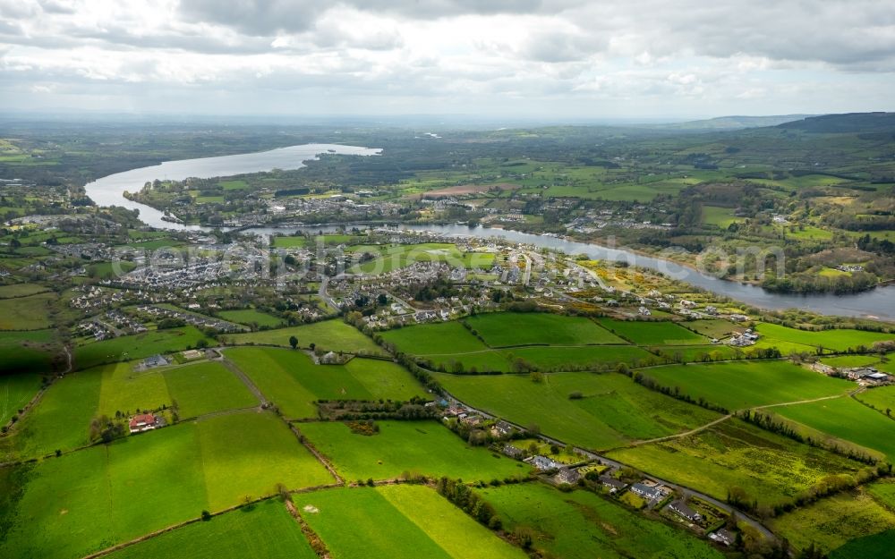 Aerial photograph Killaloe - Village on the banks of the area Shannon - river course in Killaloe in Clare, Ireland