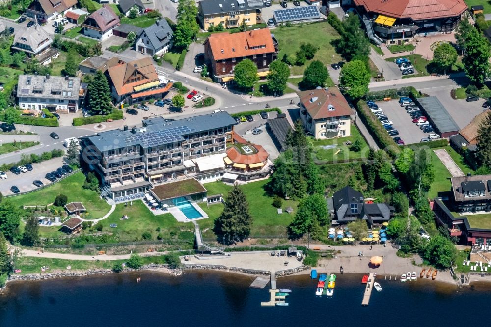 Aerial image Titisee-Neustadt - Village on the banks of the area lake Titisee in Titisee-Neustadt in the state Baden-Wurttemberg