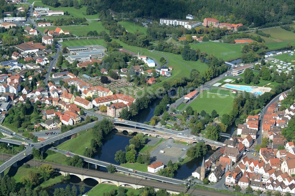 Gemünden from the bird's eye view: Village on the banks of the area Verlaufes der Fraenkischen Saale - river course in Gemuenden in the state Bavaria