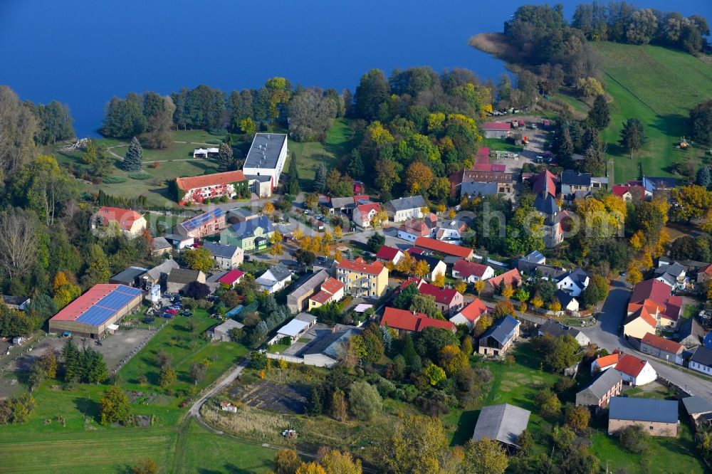 Wandlitz from above - Village on the banks of the area Wandlitzer See in Wandlitz in the state Brandenburg, Germany