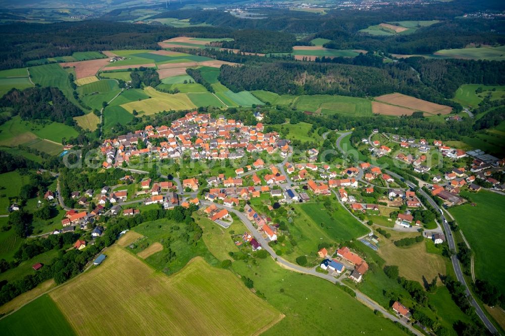 Aerial image Landau - Village on the banks of the area Watter - river course in Landau in the state Hesse, Germany