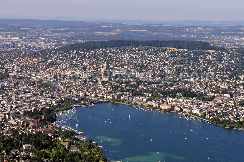 Zürich from the bird's eye view: Village on the banks of the area Zuerichsee in Zuerich in Switzerland