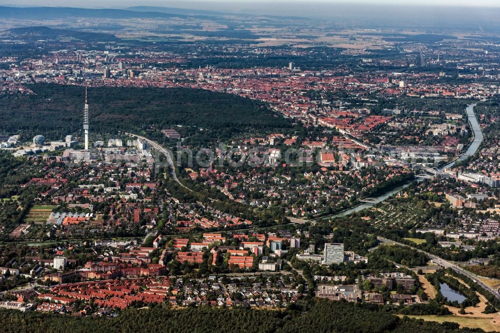 Aerial photograph Hannover - The district with a view on the television tower Telemax and the international neuroscience institute in Hannover in the state Lower Saxony