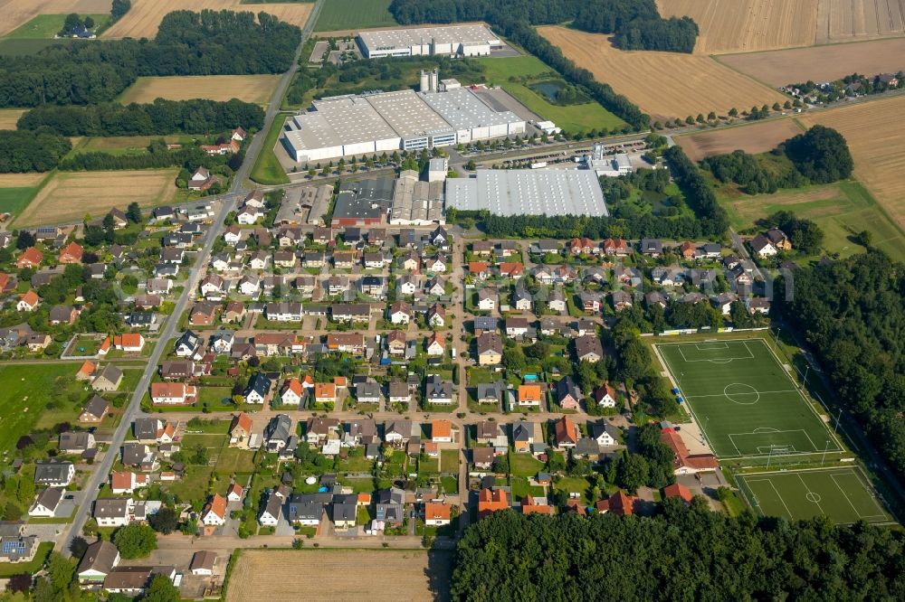 Aerial photograph Bruchmühlen - The district Grosse Heide in Bruchmuehlen in the state North Rhine-Westphalia