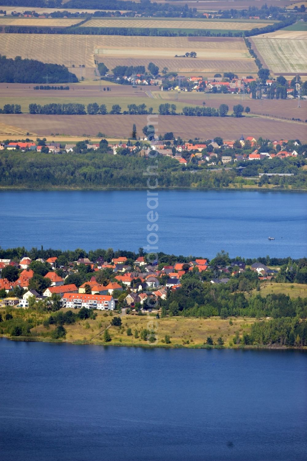 Braunsbedra from the bird's eye view: Town view of the district of Großkayna of the city Braunsbedra in Saxony-Anhalt