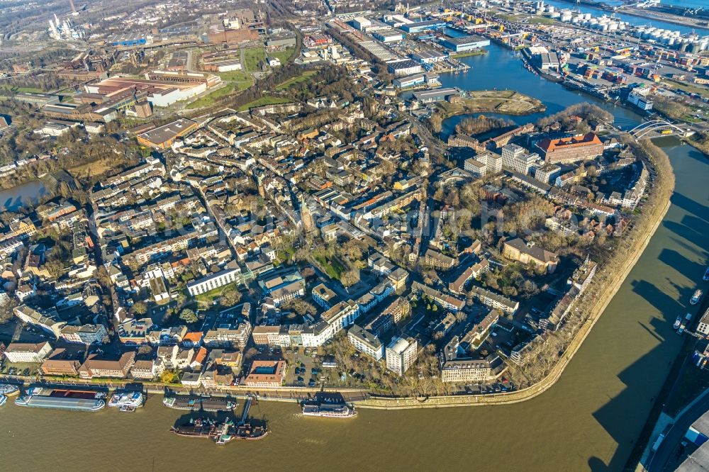 Duisburg from above - District Ruhrort-Baerl in Duisburg in the state North Rhine-Westphalia, Germany