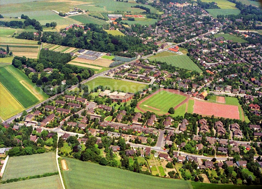 Krefeld from the bird's eye view: The district Traar in Krefeld in the state North Rhine-Westphalia