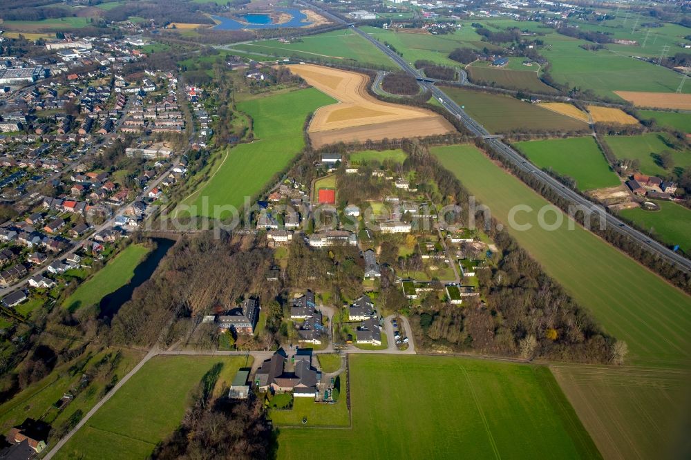 Neukirchen from the bird's eye view: The district Vlyn in Neukirchen in the state North Rhine-Westphalia