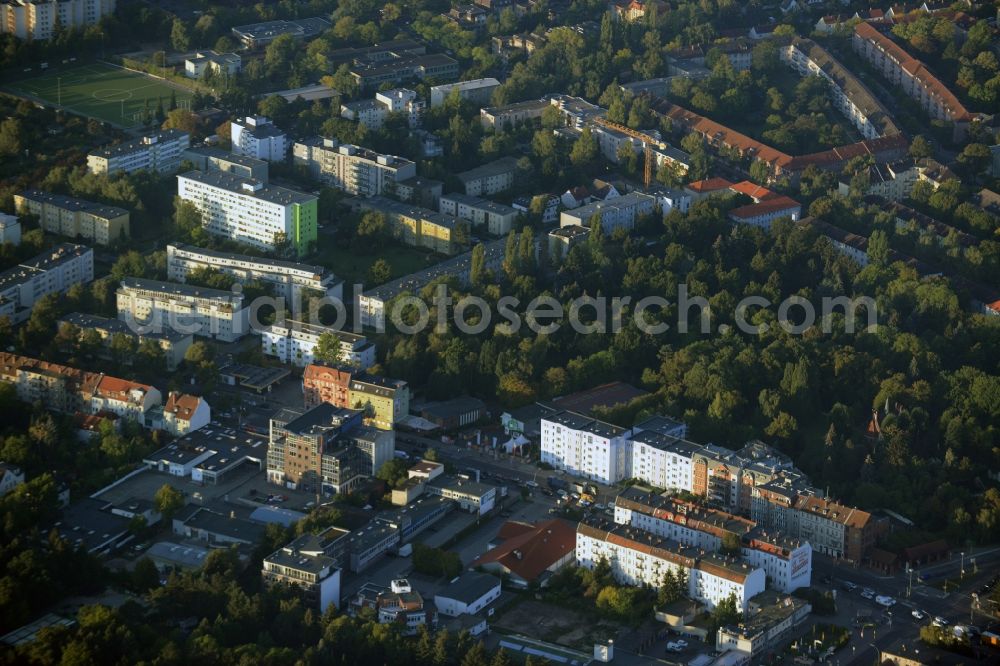 Aerial image Berlin - View of the Alt-Mariendorf part around Mariendorfer Damm in Berlin in Germany. The historic part consists of residential buildings, estates, business buildings and a cemetery