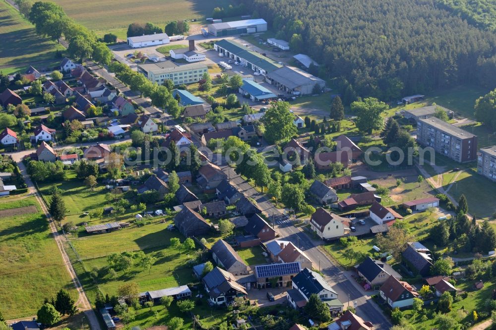 Aerial image Neuruppin - View of the Guehlen-Glienicke part of the town of Neuruppin in the state of Brandenburg. Neuruppin is the main town of the Ruppiner Land region and capital of the county district of Ostprignitz-Ruppin in the North of the state. Guehlen-Glienicke is located on a forest on the county road L16 and mainly consists of single family homes and agricultural businesses