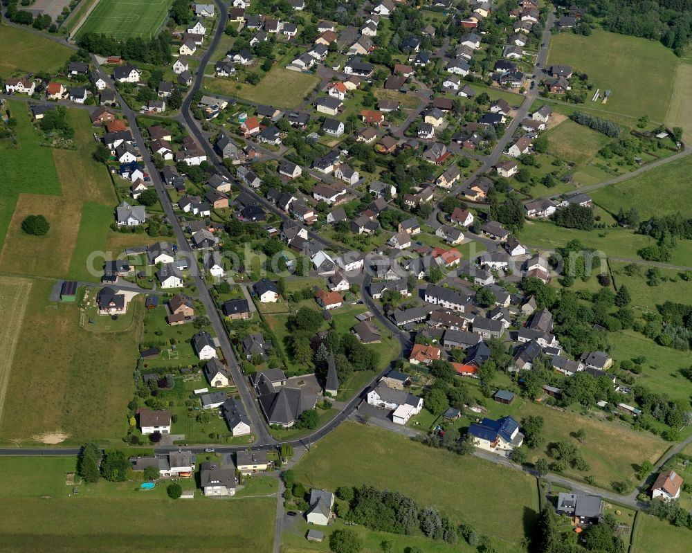 Aerial photograph Malberg - View of the Hommelsberg part of Malberg in the state of Rhineland-Palatinate. The municipiality and borough consists of two connected parts: Hommelsberg and Steineberg. Malberg is an official tourist resort in the Westerwald Forest region and characterised by agriculture