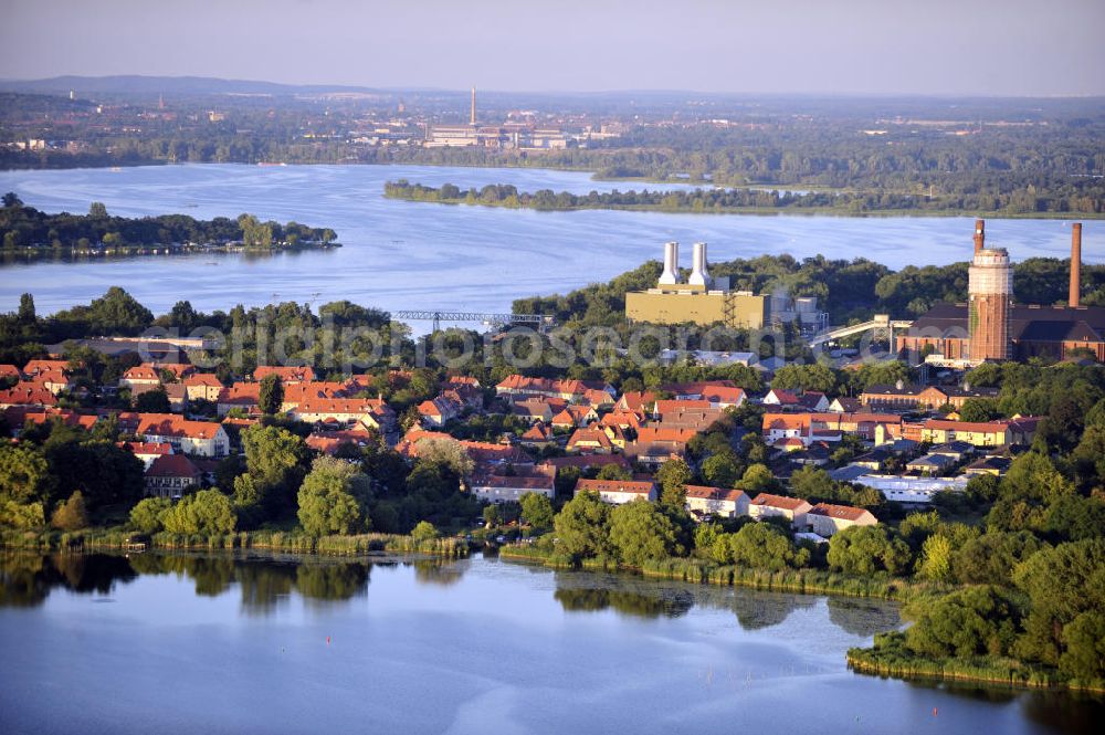 Aerial image Brandenburg an der Havel / Ortsteil Kirchmöser - Ortsteil Kirchmöser der Stadt Brandenburg an der Havel auf einer Halbinsel in den Havelseen, Brandenburg. District Kirchmoeser of the city Brandenburg an der Havel on a peninsula in the lakes Havelseen, Brandenburg.