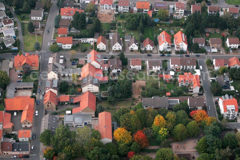 Aerial photograph Mainz - View of the centre of the Drais part of Mainz in the state of Rhineland-Palatinate. Drais is the smallest district of the state capital and is located on a hill in the West of the city. It is characterised by agriculture, fruit and vegetable fields