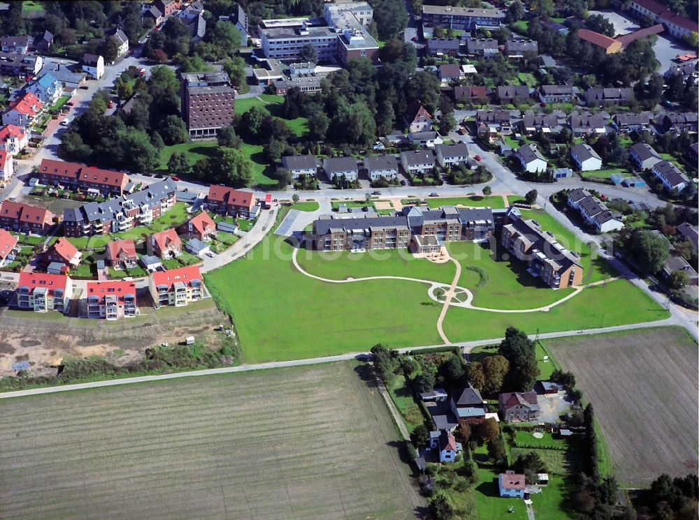 Richrath from the bird's eye view: View of a residential area near St.-Martinus-Krankenhaus on the western edge of Richrath in the state of North Rhine-Westphalia