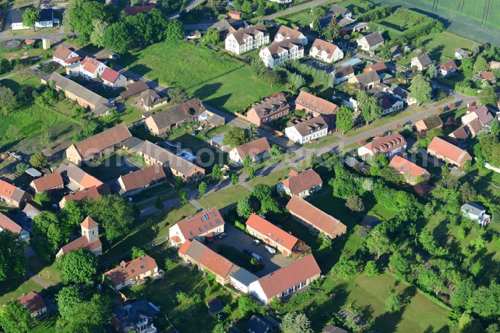 Vielitzsee from the bird's eye view: View of the Vielitz part in the borough of Vielitzsee in the state of Brandenburg. The borough is located in the Ostprignitz-Ruppin county district. Vielitz is located on the Southern shore of the lake