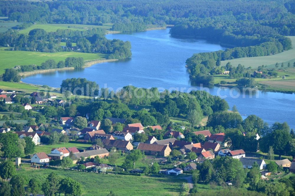 Aerial image Vielitzsee - View of the Vielitz part and lake in the borough of Vielitzsee in the state of Brandenburg. The borough is located in the Ostprignitz-Ruppin county district. Vielitz is located on the Southern shore of the lake