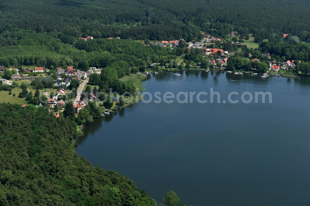 Aerial photograph Zechlinerhütte - View of Zechlinerhuette and shore areas of Lake Schlabornsee in the state of Brandenburg