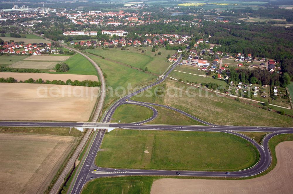 Aerial photograph BEESKOW - Blick auf die Ortsumfahrung der Bundesstrasse B 87 bei Beeskow. Landesbetrieb Straßenwesen Brandenburg (