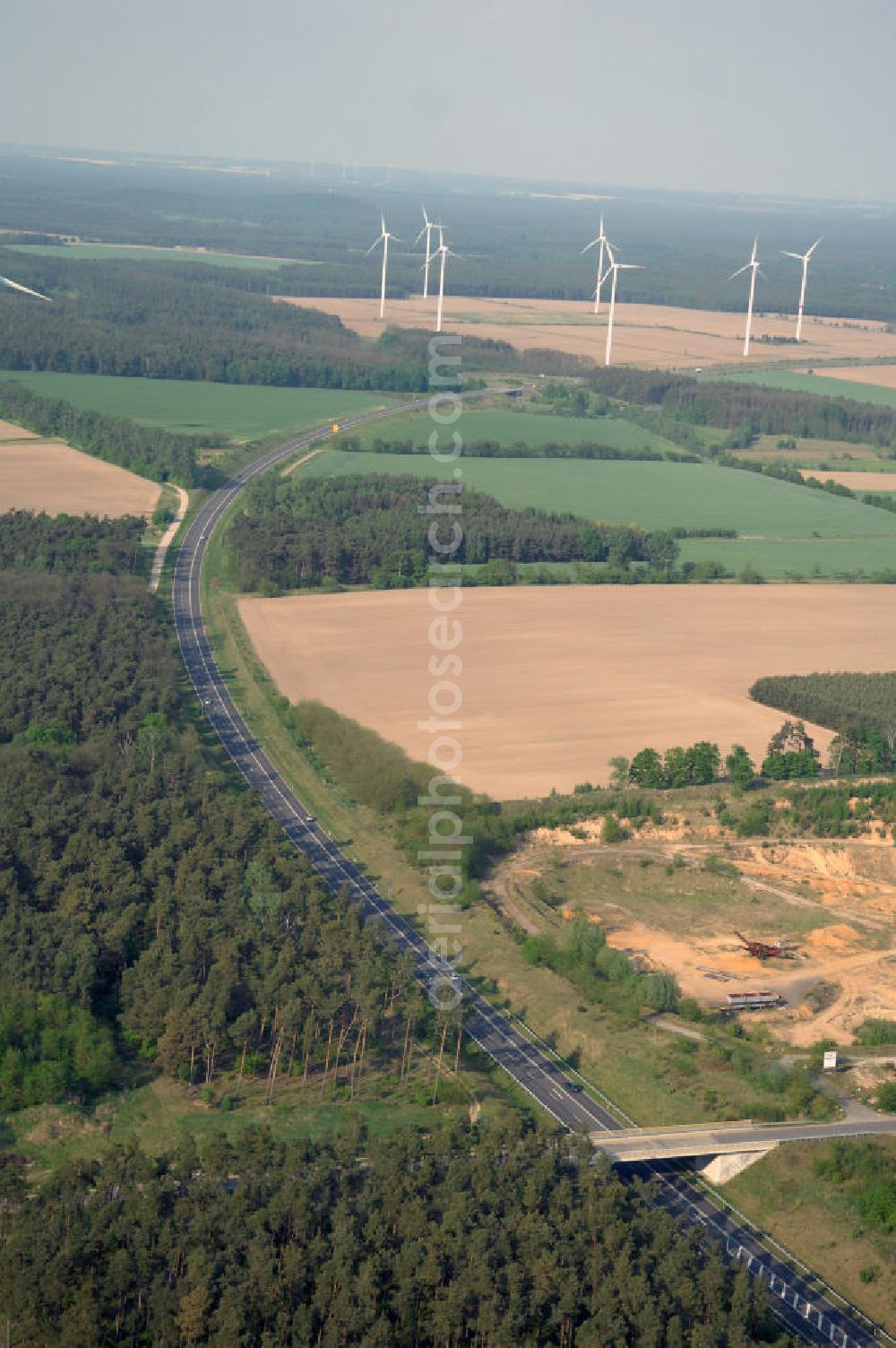 Aerial image BEESKOW - Blick auf die Ortsumfahrung der Bundesstrasse B 87 bei Beeskow. Landesbetrieb Straßenwesen Brandenburg (