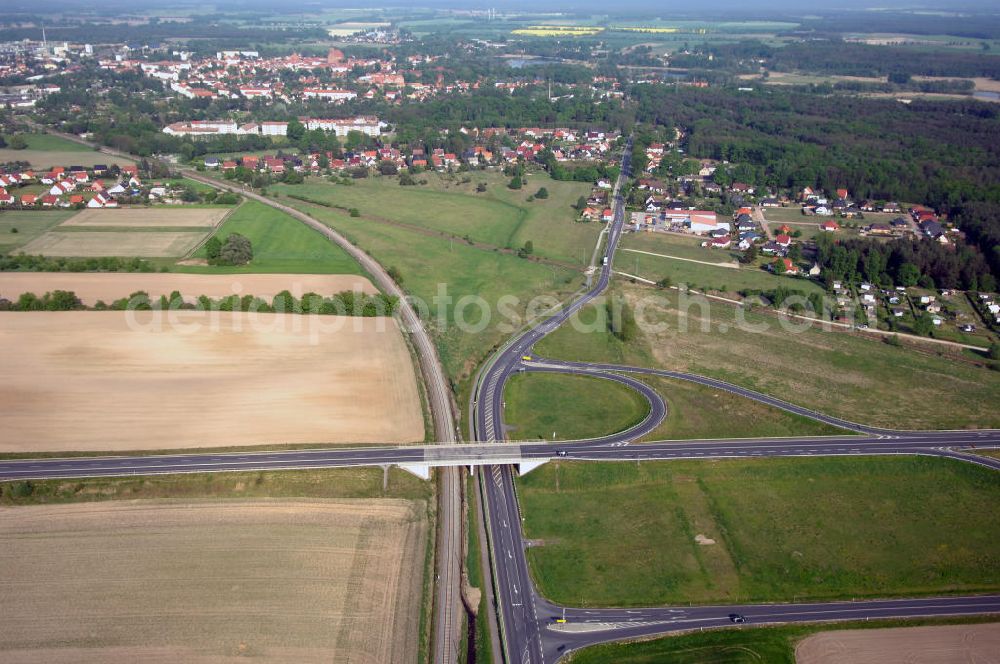 BEESKOW from above - Blick auf die Ortsumfahrung der Bundesstrasse B 87 bei Beeskow. Landesbetrieb Straßenwesen Brandenburg (