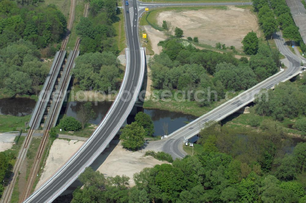 Aerial photograph KÜSTRIN - Blick auf die Ortsumfahrung der Bundesstrasse B 1 bei Küstrin bis zum Grenzübergang über die Oder. Landesbetrieb Straßenwesen Brandenburg (