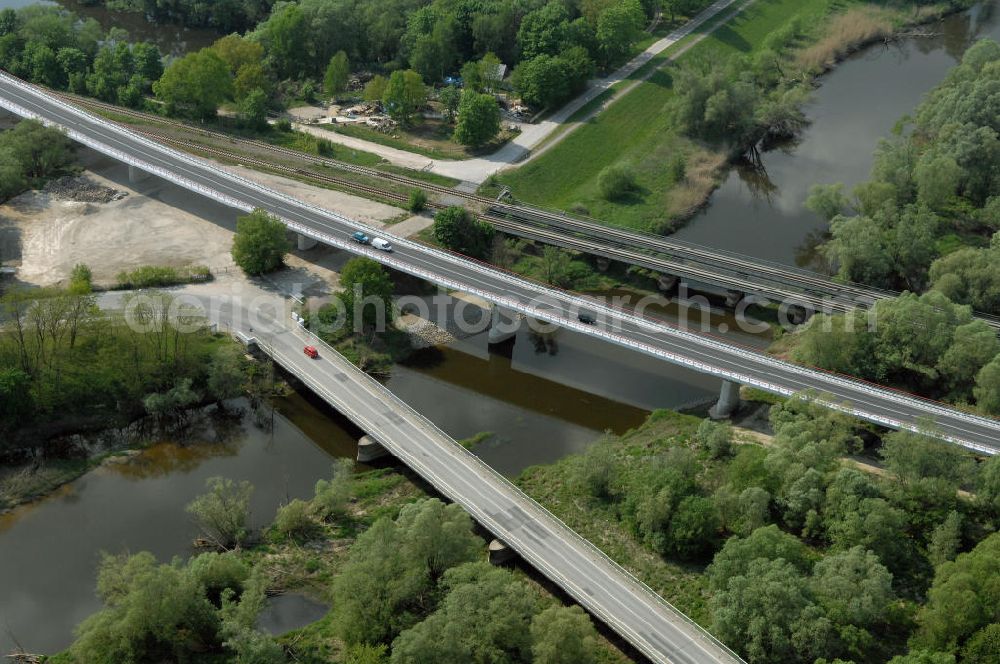 Aerial photograph KÜSTRIN - Blick auf die Ortsumfahrung der Bundesstrasse B 1 bei Küstrin bis zum Grenzübergang über die Oder. Landesbetrieb Straßenwesen Brandenburg (