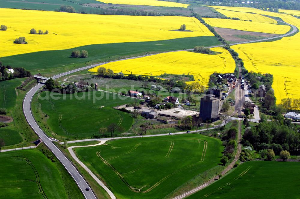 GRAMZOW from the bird's eye view: Blick auf die Ortsumfahrung der Bundesstrasse B 166 nördlich von Gramzow im nördlichen Brandenburg. Landesbetrieb Straßenwesen Brandenburg (