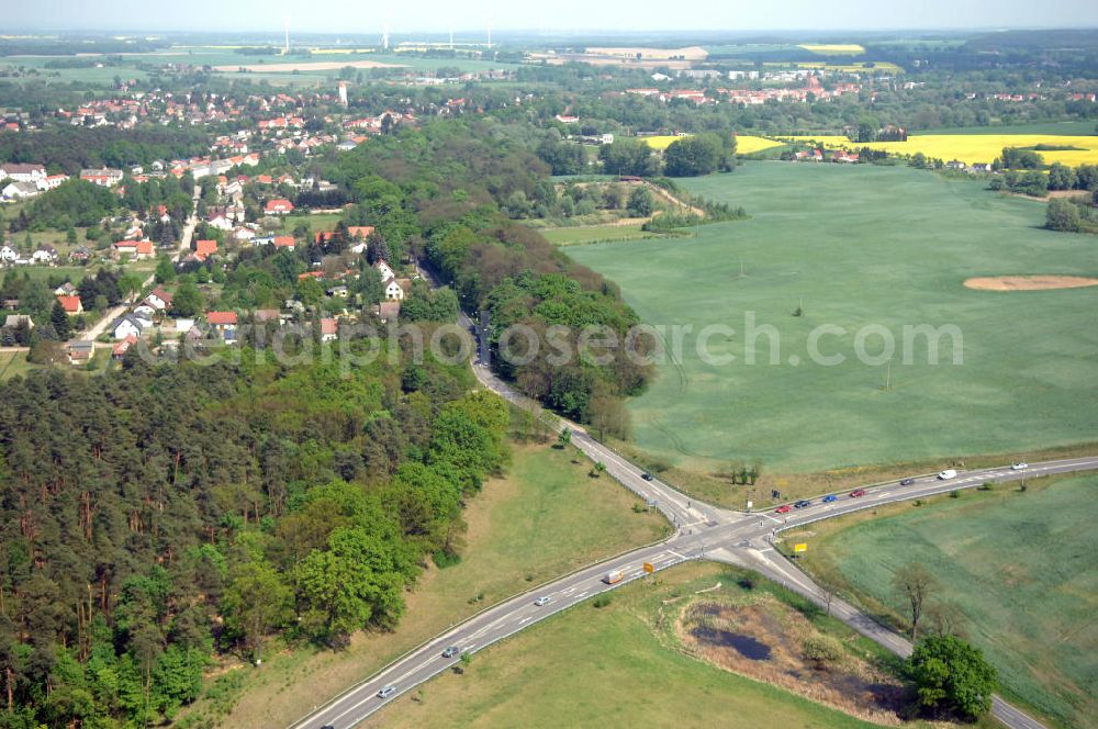 Aerial image MÜNCHEBERG - Blick auf die Ortsumfahrung der Bundesstrasse B 1 südlich von Müncheberg. Landesbetrieb Straßenwesen Brandenburg (