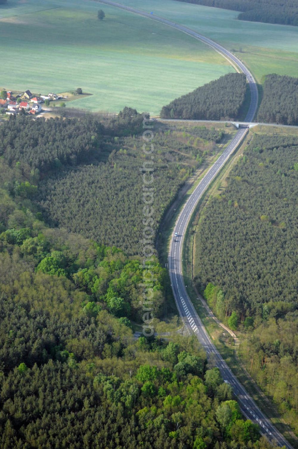 Aerial image FÜRSTENWALDE - Blick auf die Ortsumfahrung der Bundesstrasse B 168 östlich von Fürstenwalde. Landesbetrieb Straßenwesen Brandenburg (