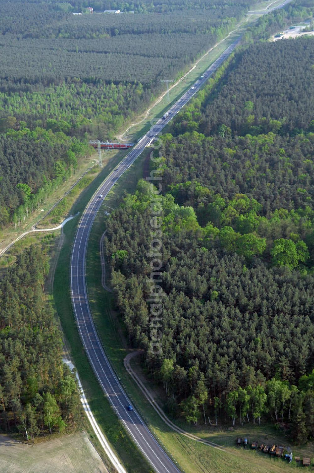 Aerial image FÜRSTENWALDE - Blick auf die Ortsumfahrung der Bundesstrasse B 168 östlich von Fürstenwalde. Landesbetrieb Straßenwesen Brandenburg (