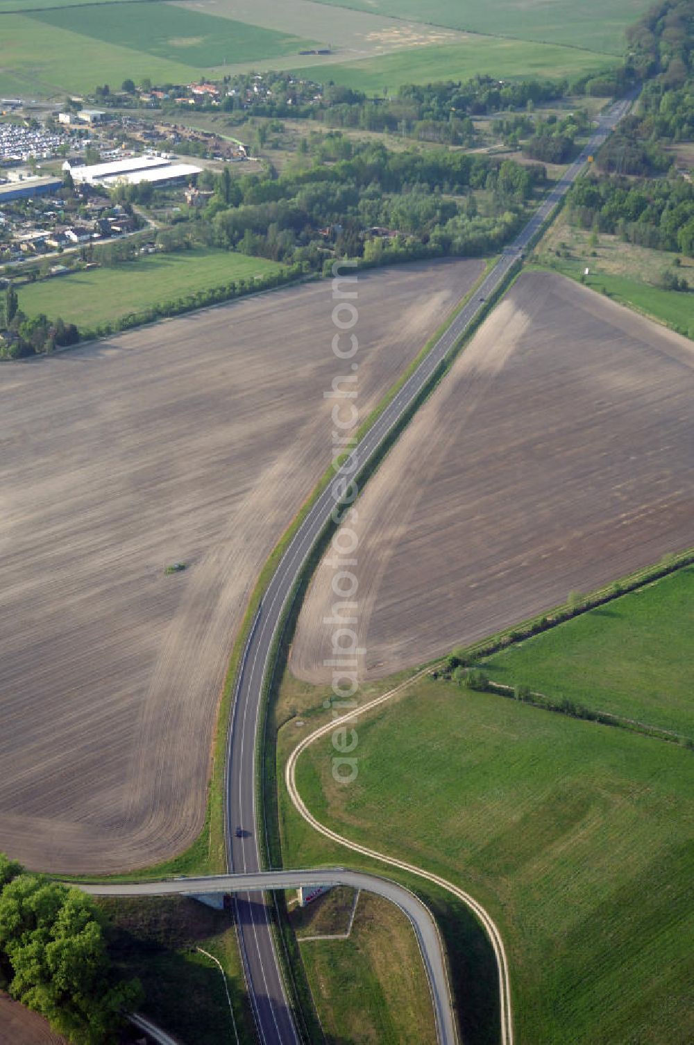 Aerial photograph FÜRSTENWALDE - Blick auf die Ortsumfahrung der Bundesstrasse B 168 östlich von Fürstenwalde. Landesbetrieb Straßenwesen Brandenburg (