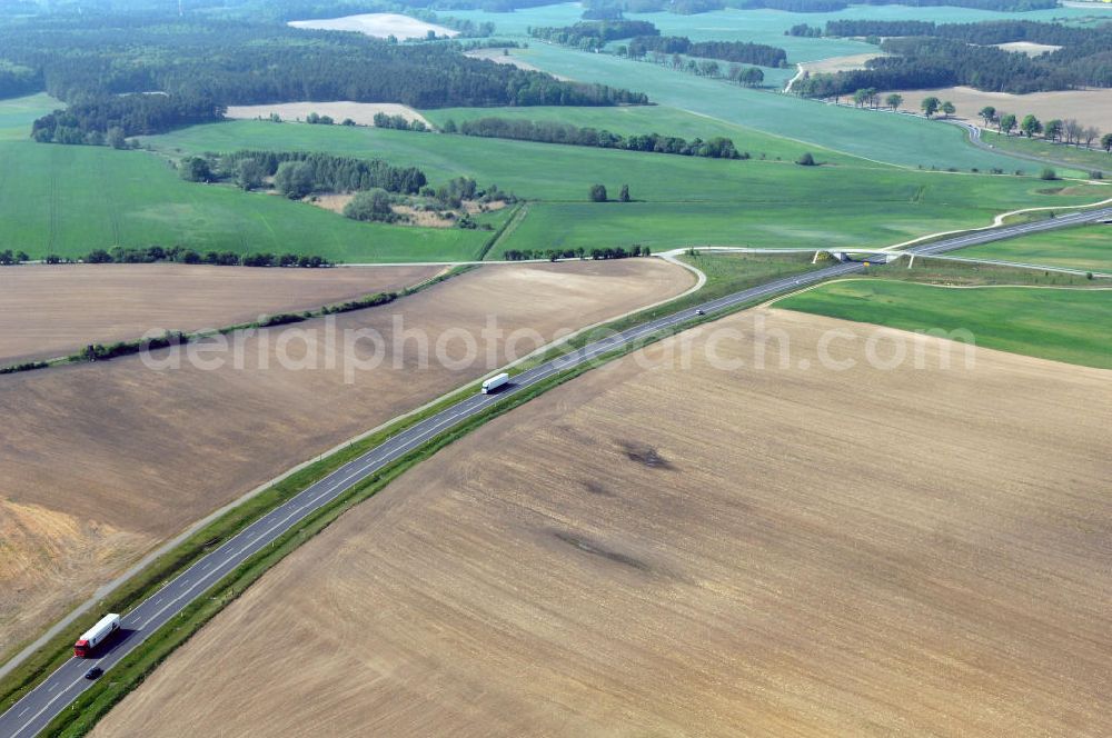 Aerial image FRANKFURT / ODER - Blick auf die Ortsumfahrung der Bundesstrasse B 112 westlich von Frankfurt / Oder. Landesbetrieb Straßenwesen Brandenburg (