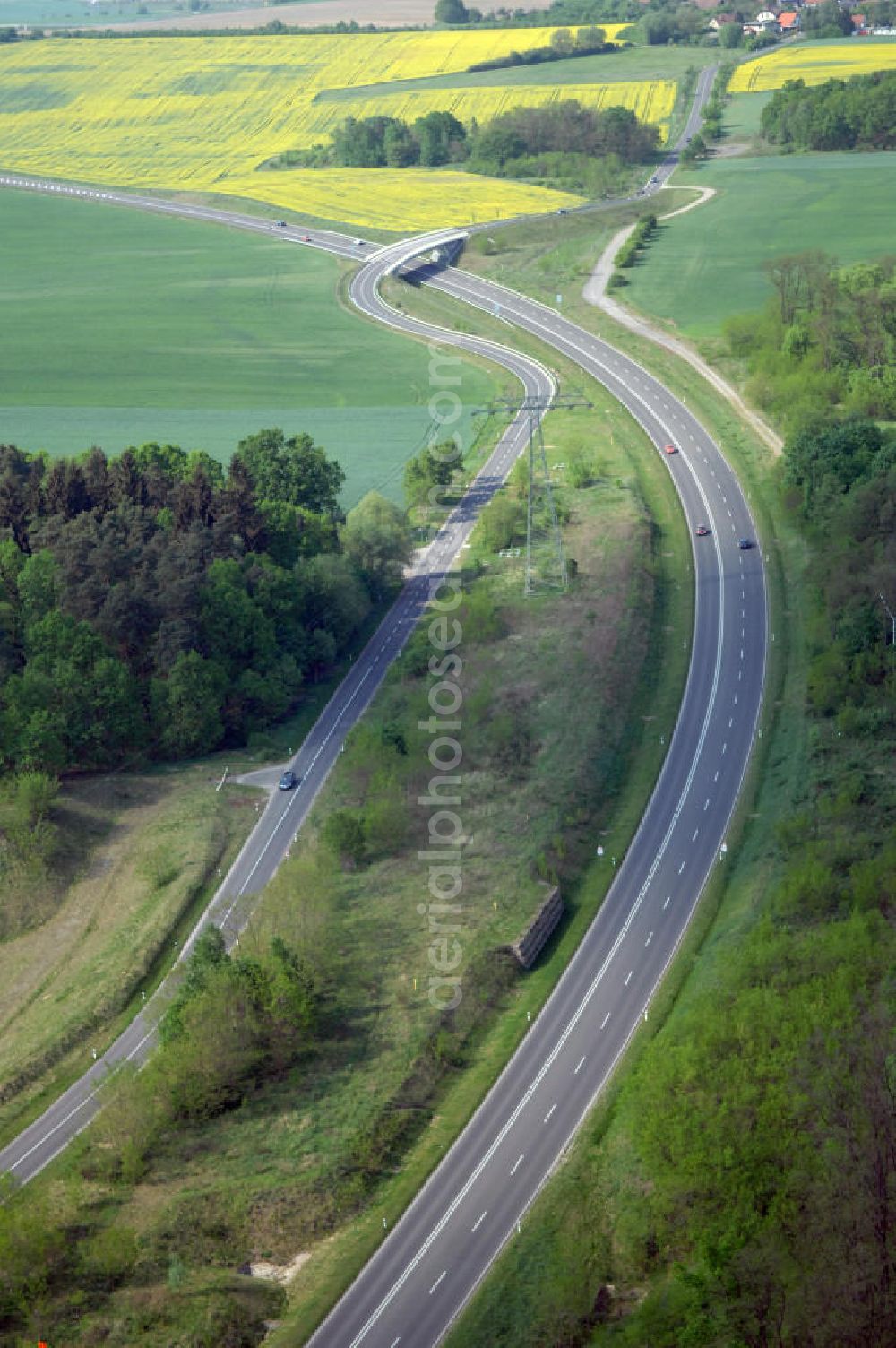 Aerial image FRANKFURT / ODER - Blick auf die Ortsumfahrung der Bundesstrasse B 112 westlich von Frankfurt / Oder. Landesbetrieb Straßenwesen Brandenburg (