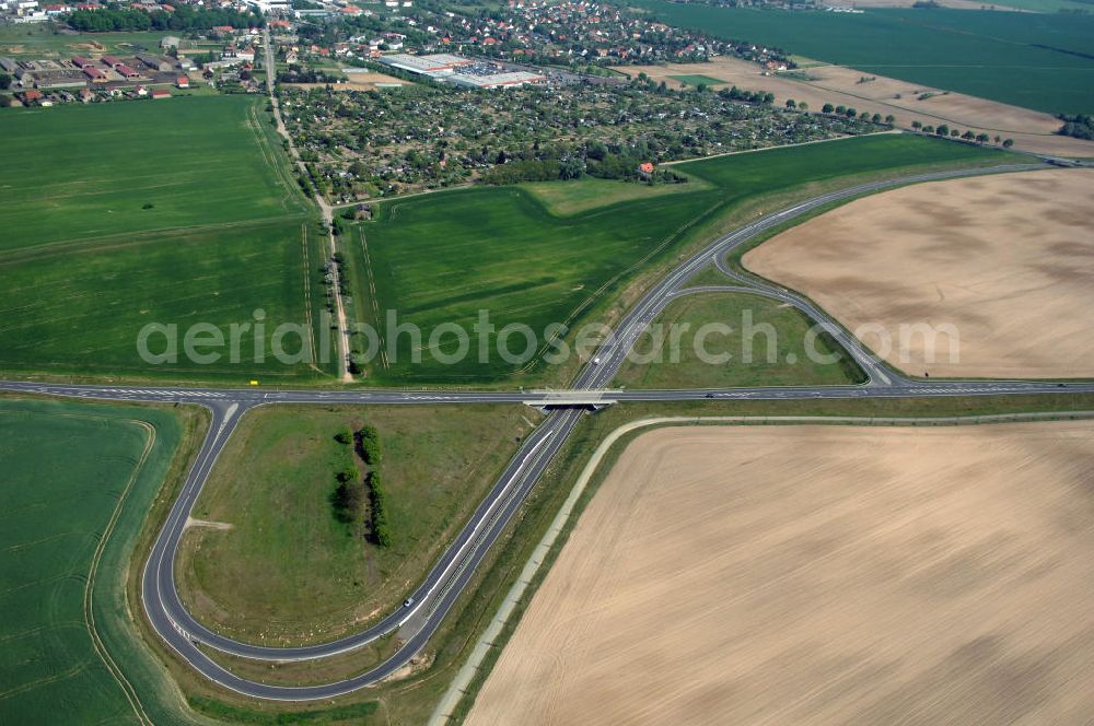 Aerial image SEELOW - Blick auf die Ortsumfahrung der Bundesstrasse B 1 westlich von Seelow. Landesbetrieb Straßenwesen Brandenburg (