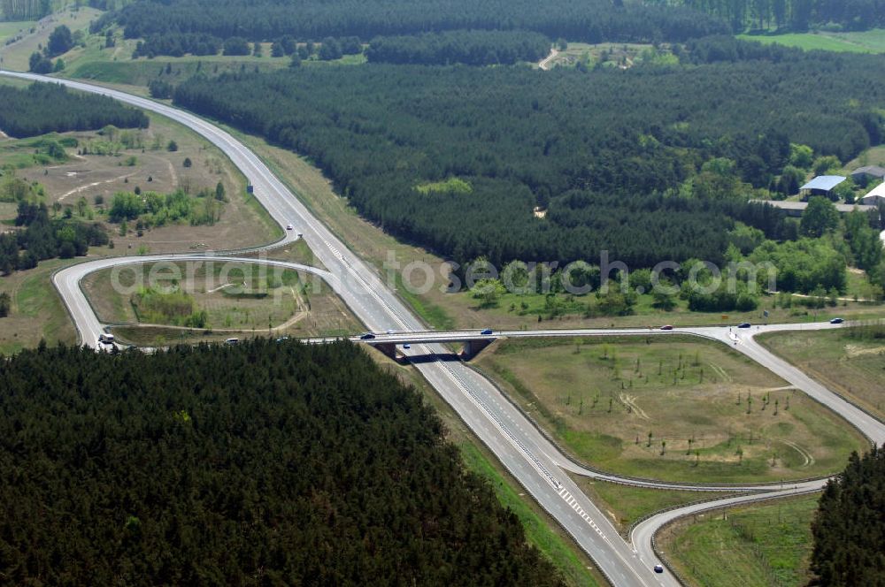 Aerial image WRIETZEN - Blick auf die Ortsumfahrung B 167 im südlichen Ortsbereich von Wriezen. Landesbetrieb Straßenwesen Brandenburg (