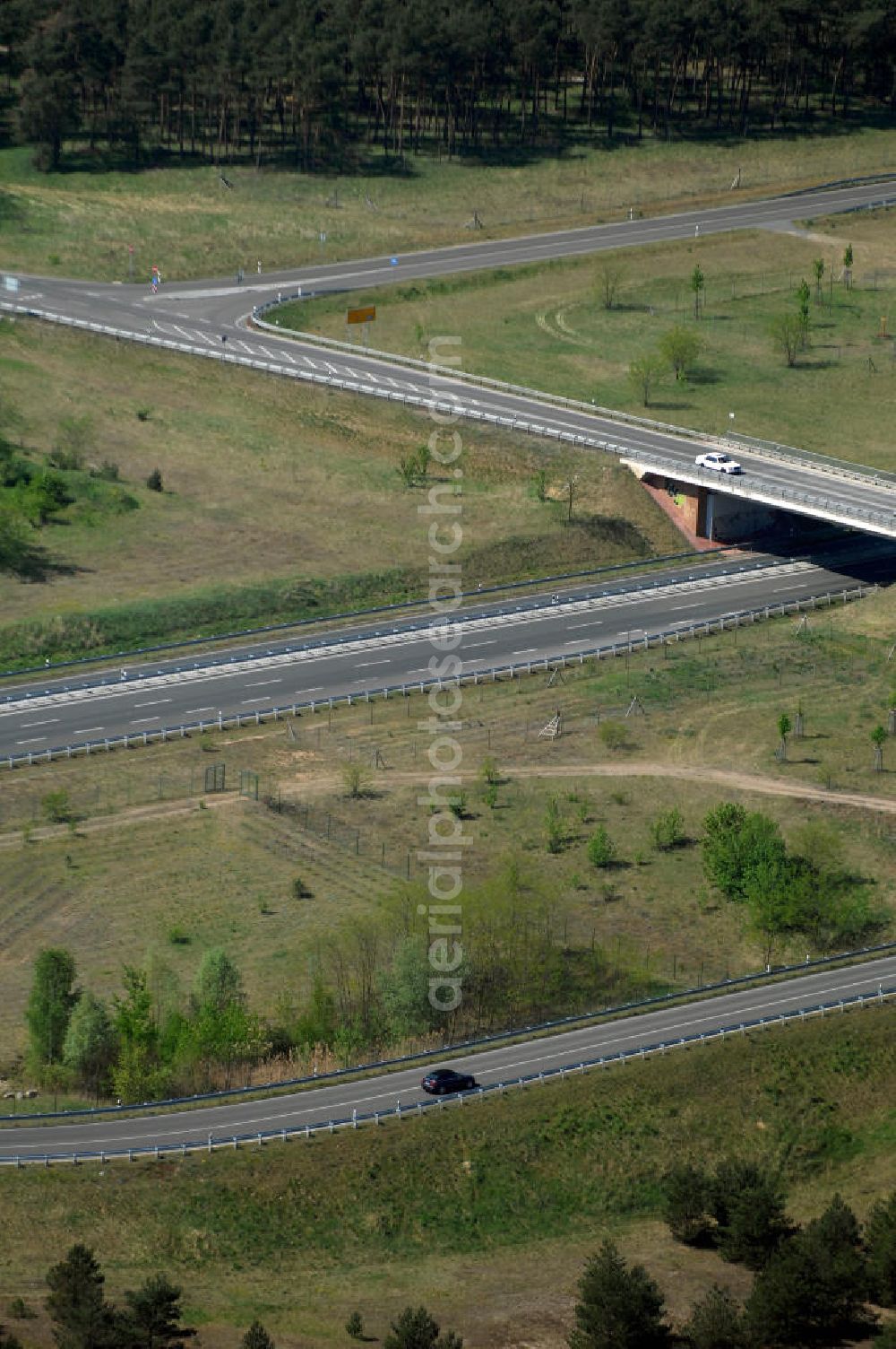 Aerial image WRIETZEN - Blick auf die Ortsumfahrung B 167 im südlichen Ortsbereich von Wriezen. Landesbetrieb Straßenwesen Brandenburg (