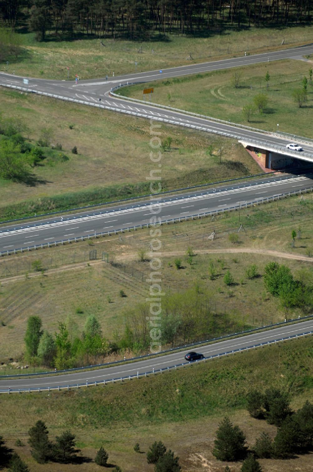 Aerial photograph WRIETZEN - Blick auf die Ortsumfahrung B 167 im südlichen Ortsbereich von Wriezen. Landesbetrieb Straßenwesen Brandenburg (