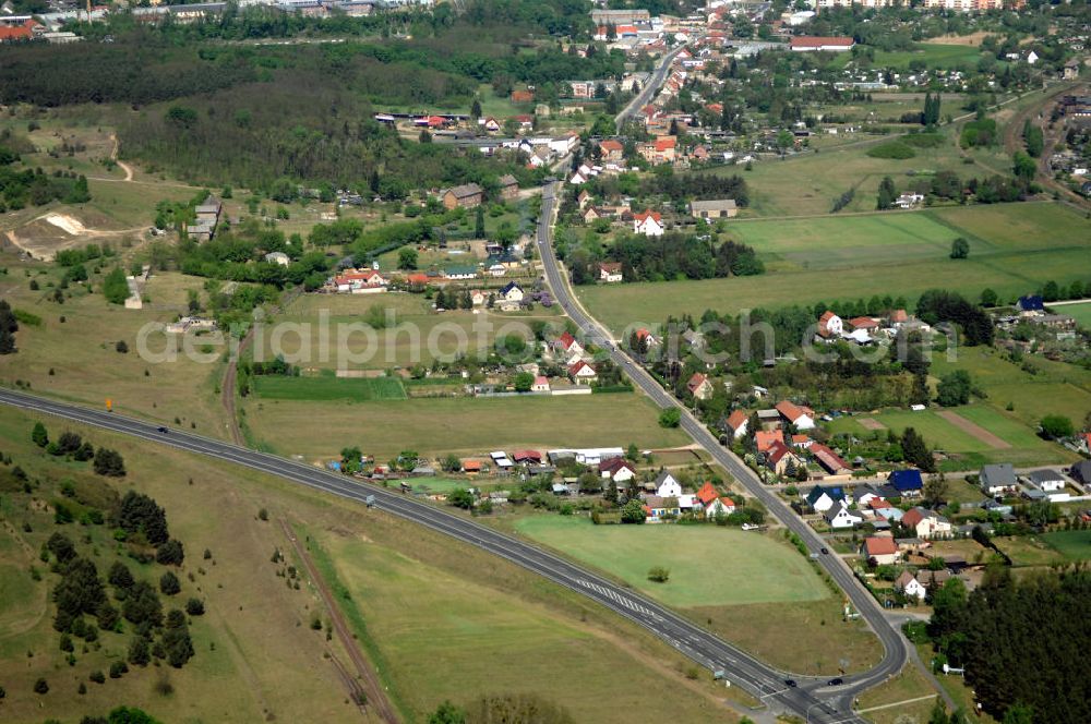 Aerial image WRIETZEN - Blick auf die Ortsumfahrung B 167 im südlichen Ortsbereich von Wriezen. Landesbetrieb Straßenwesen Brandenburg (