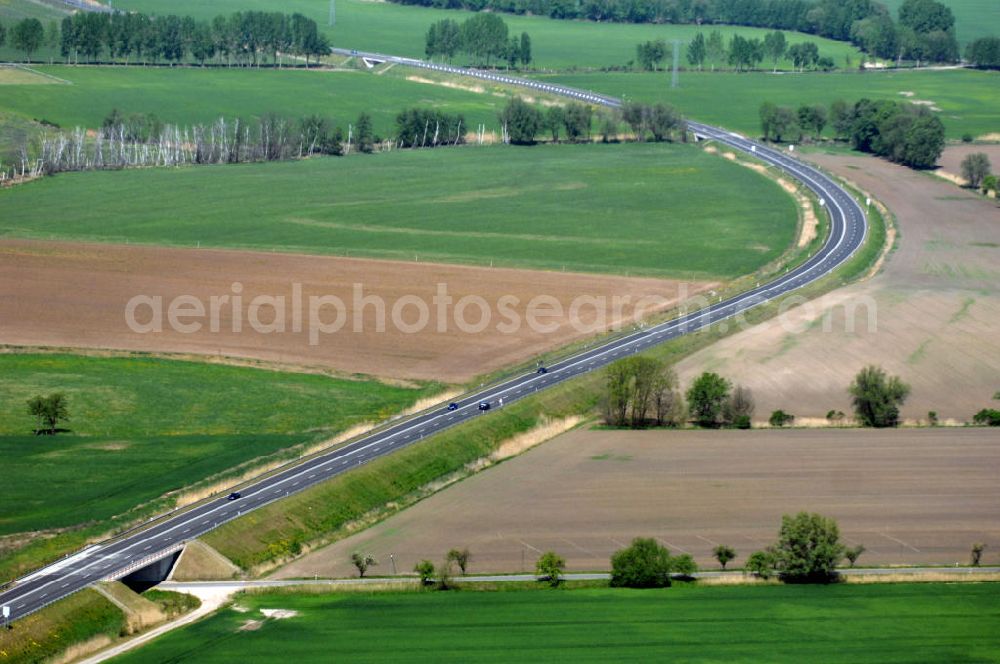 WRIETZEN from above - Blick auf die Ortsumfahrung B 167 im südlichen Ortsbereich von Wriezen. Landesbetrieb Straßenwesen Brandenburg (